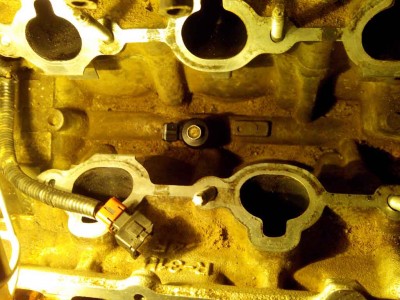 01.jpg (84.92 КБ) 16010 просмотров датчик в развале головок