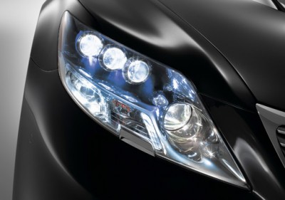 lexus_LED.jpg