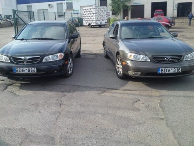 infiniti I35 i максима в А33 почти одинаковы салон сфоткаю так другой и приборка другая